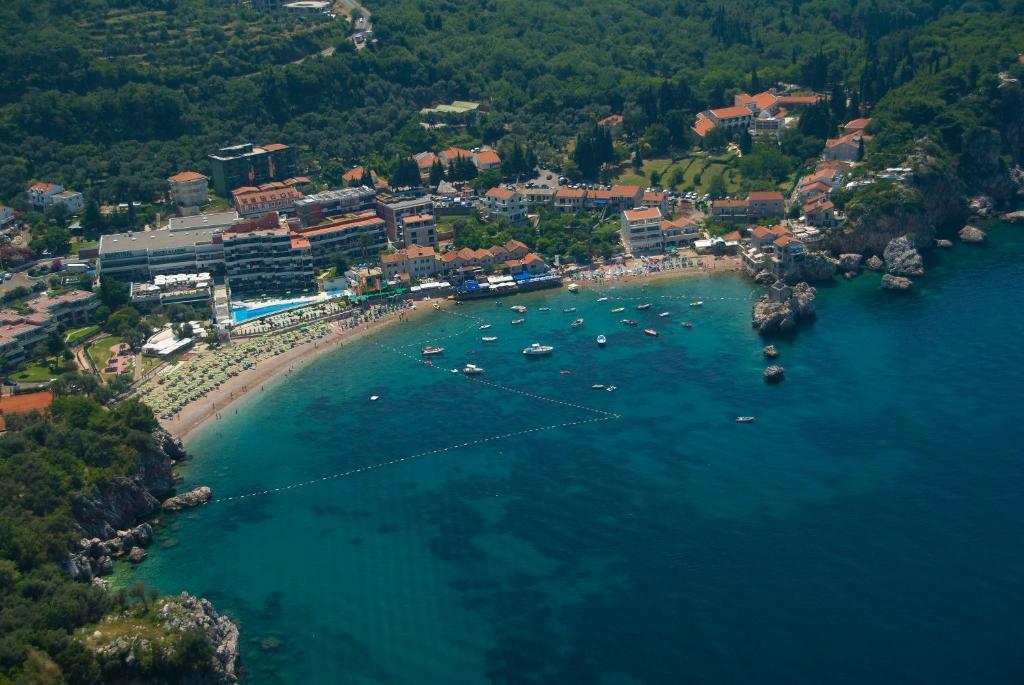 Przno Luxury Apartments Sveti Stefan Exteriér fotografie